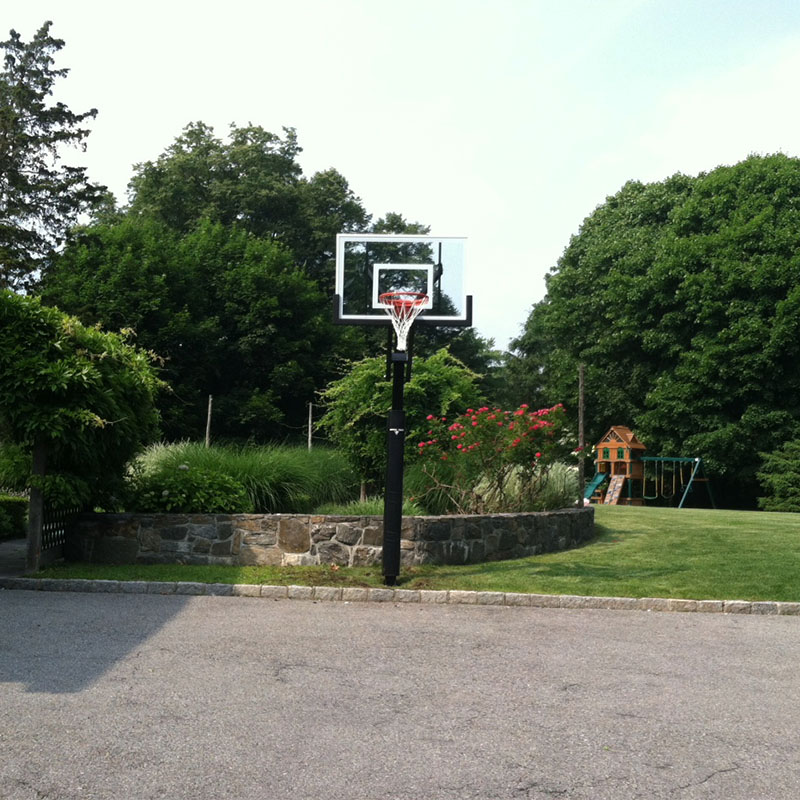adjustable outdoor basketball hoop